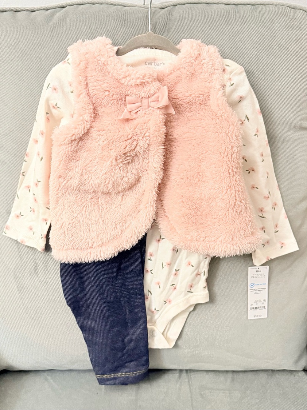 Carter's Soft Pink Faux-Fur Vest with Bow Sun 2 piece set